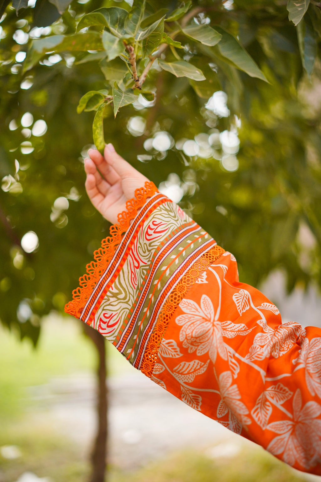 Aneela's Orange-LAWN DF-0003