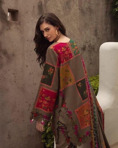 Summer 3pcs lawn digital print dress with neck embroidery
