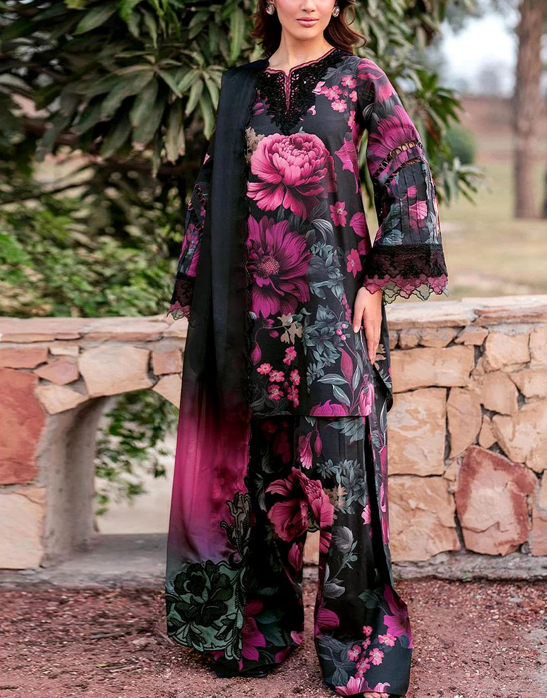 HADIZOUTFIT PRESENTING NEW LUXURY LAWN COLLECTION   FABRIC : LAWN   TROUSER : LAWN   DUPPATA: CHIFFON